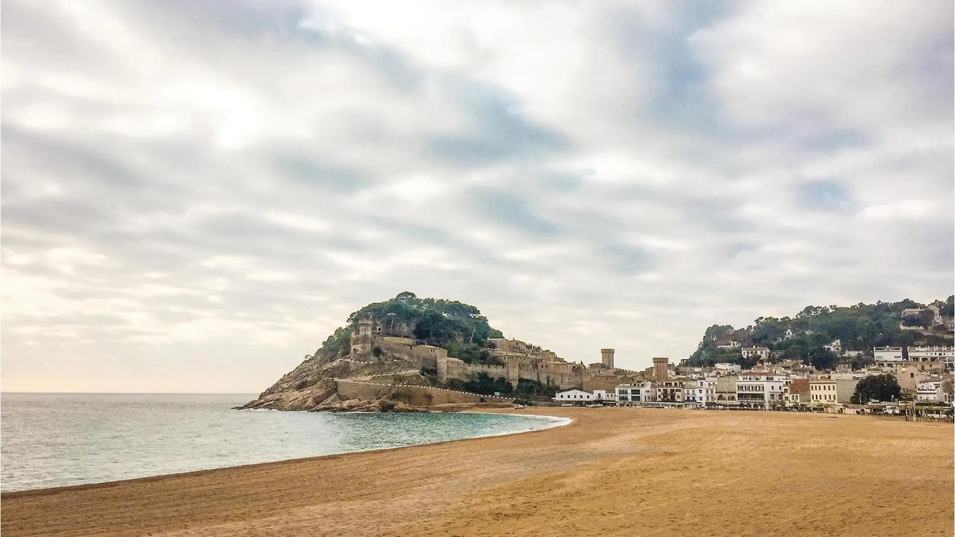 Cozy Apartment In Tossa De Mar With Kitchen 스페인